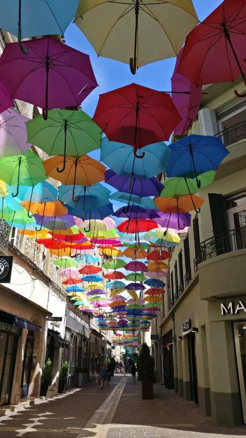Santocha : Appartement En Plein Coeur De Ville ! Carcassonne Exterior foto