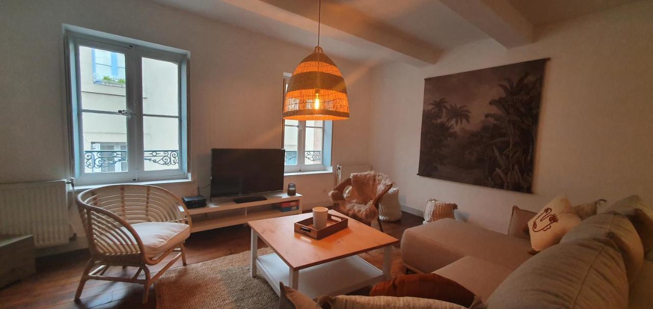 Santocha : Appartement En Plein Coeur De Ville ! Carcassonne Exterior foto