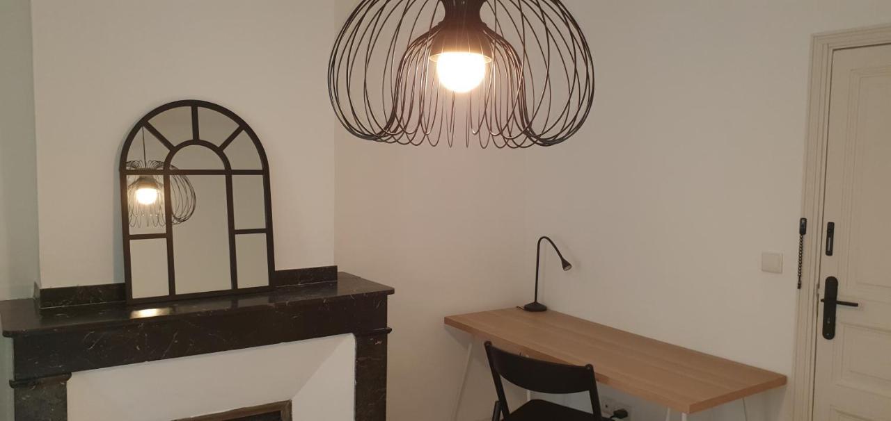 Santocha : Appartement En Plein Coeur De Ville ! Carcassonne Exterior foto