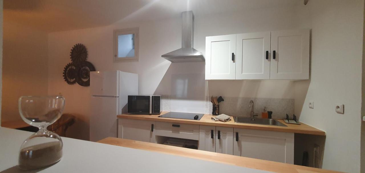 Santocha : Appartement En Plein Coeur De Ville ! Carcassonne Exterior foto